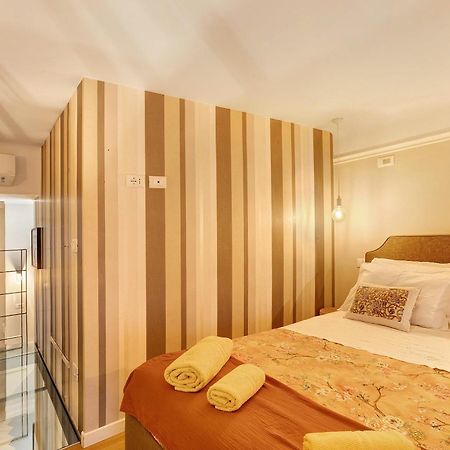 Dezza Loft Apartment มิลาน ภายนอก รูปภาพ